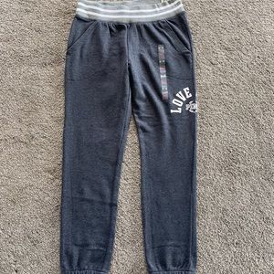 NWT Victoria’s Secret Pink slim vintage joggers M